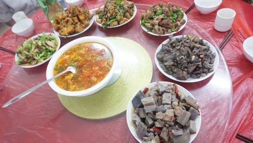 富軒員工生日會，歡樂溫暖時光！