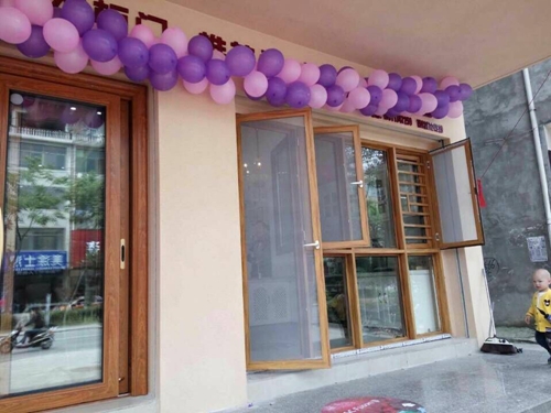 讓你久等了！富軒專賣店開業(yè)“大四喜”，閃耀“五一”舞臺(tái)
