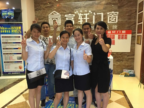 江西撫州“品牌愛(ài)價(jià)會(huì)”，富軒總部市場(chǎng)經(jīng)理帶領(lǐng)撫州專賣(mài)店狂簽21單